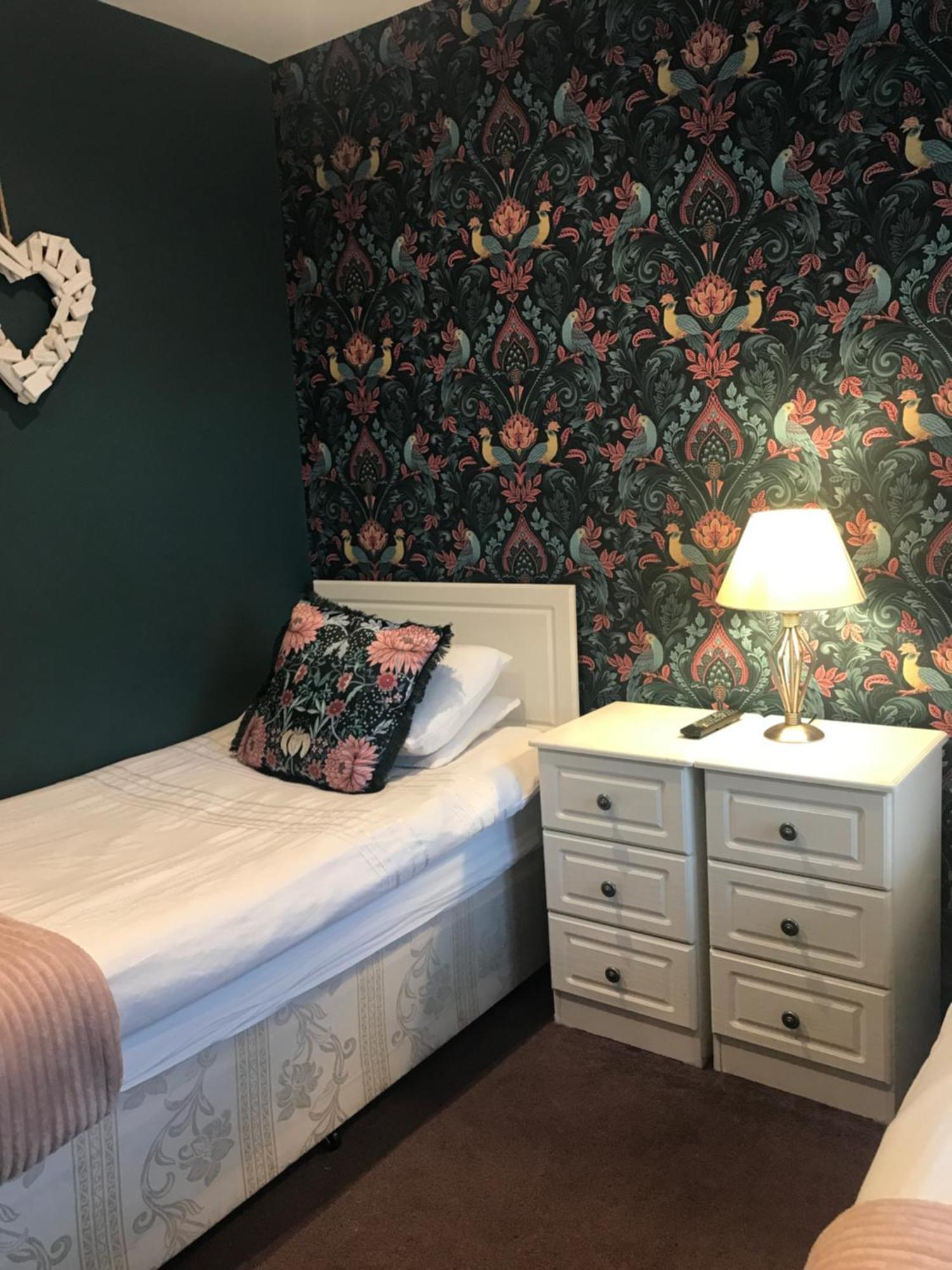 Acacia Villas Guest House Guildford Zewnętrze zdjęcie